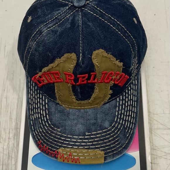 TRUE RELIGION CAP - Picture 7 of 7